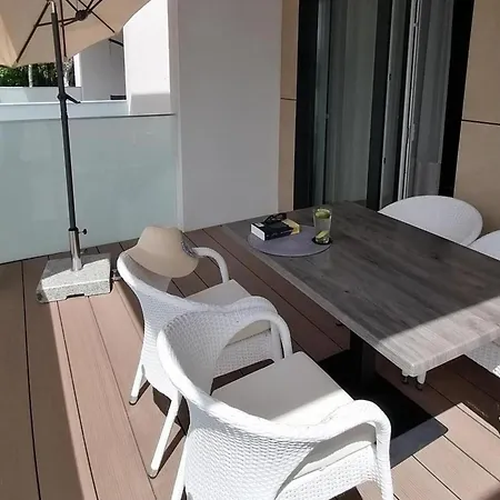 Apartman Near Baltic Sea With Balcony View *