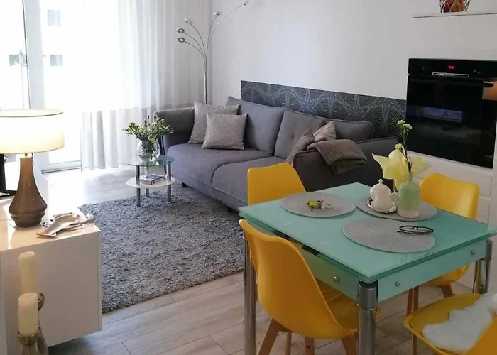 Lägenhet Near Baltic Sea With Balcony View *