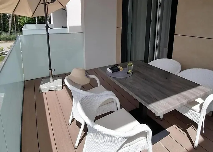 Lägenhet Near Baltic Sea With Balcony View *